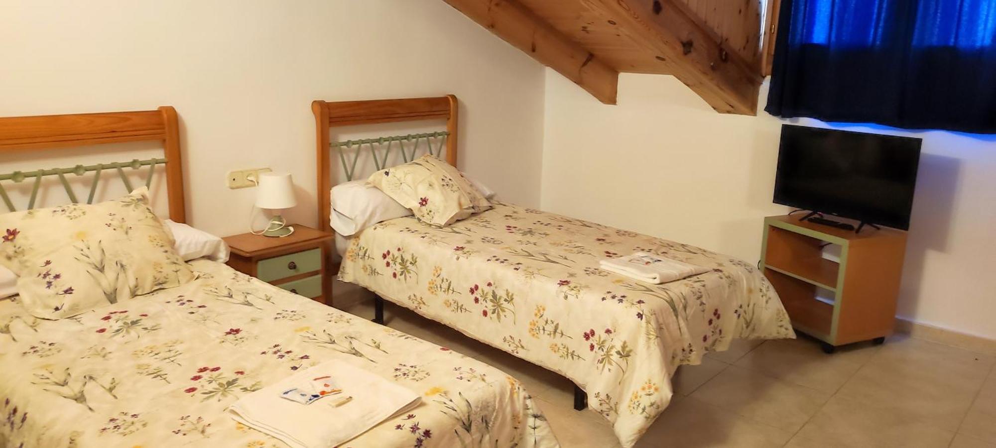 Altogredos Hotel Rural Y Apartamentos Turisticos Ойос-дель-Эспино Экстерьер фото