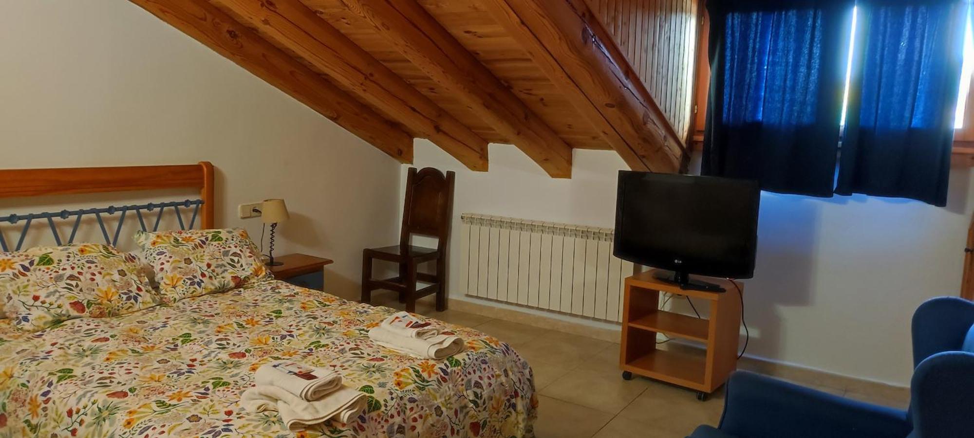 Altogredos Hotel Rural Y Apartamentos Turisticos Ойос-дель-Эспино Экстерьер фото